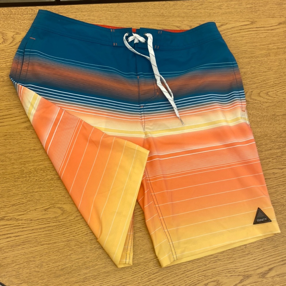 TRINITY Board Shorts size 34 swimwear. Summer Sunset Stripes  design.